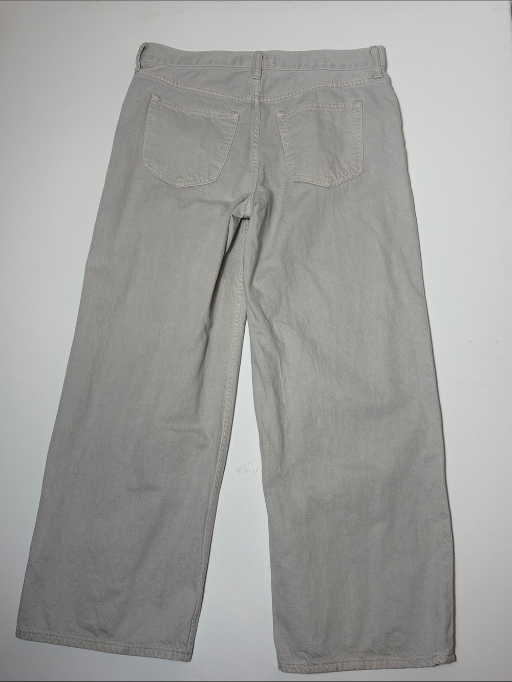 Abercrombie Curve Love The Ultra Loose Low Rise Jeans Ecru Size 27 / 4S - Picture 2 of 3